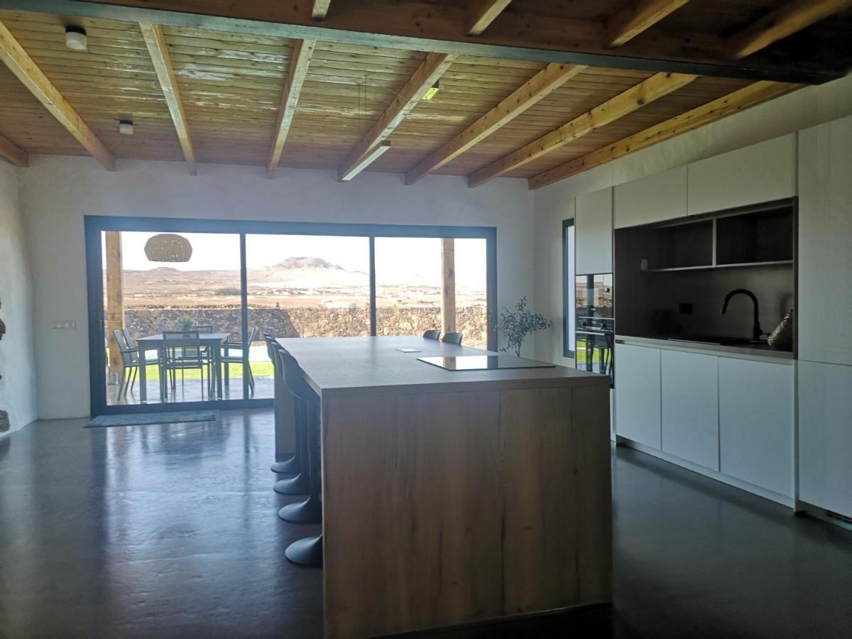Villa Los Volcanes 拉哈雷斯 外观 照片