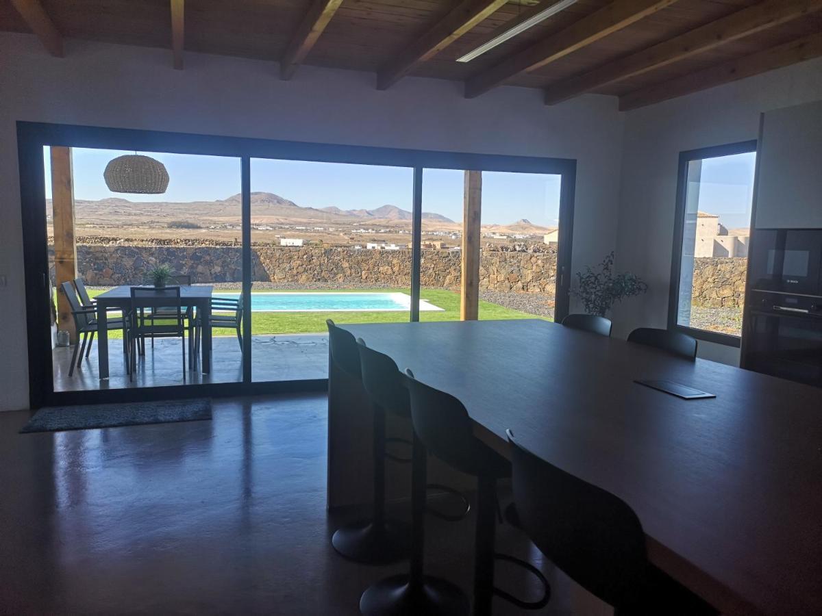 Villa Los Volcanes 拉哈雷斯 外观 照片